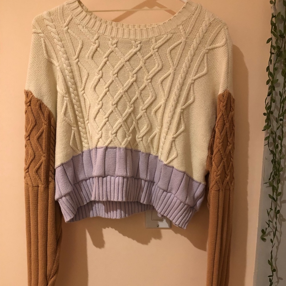 Medium Kendall and Kylie Sweater